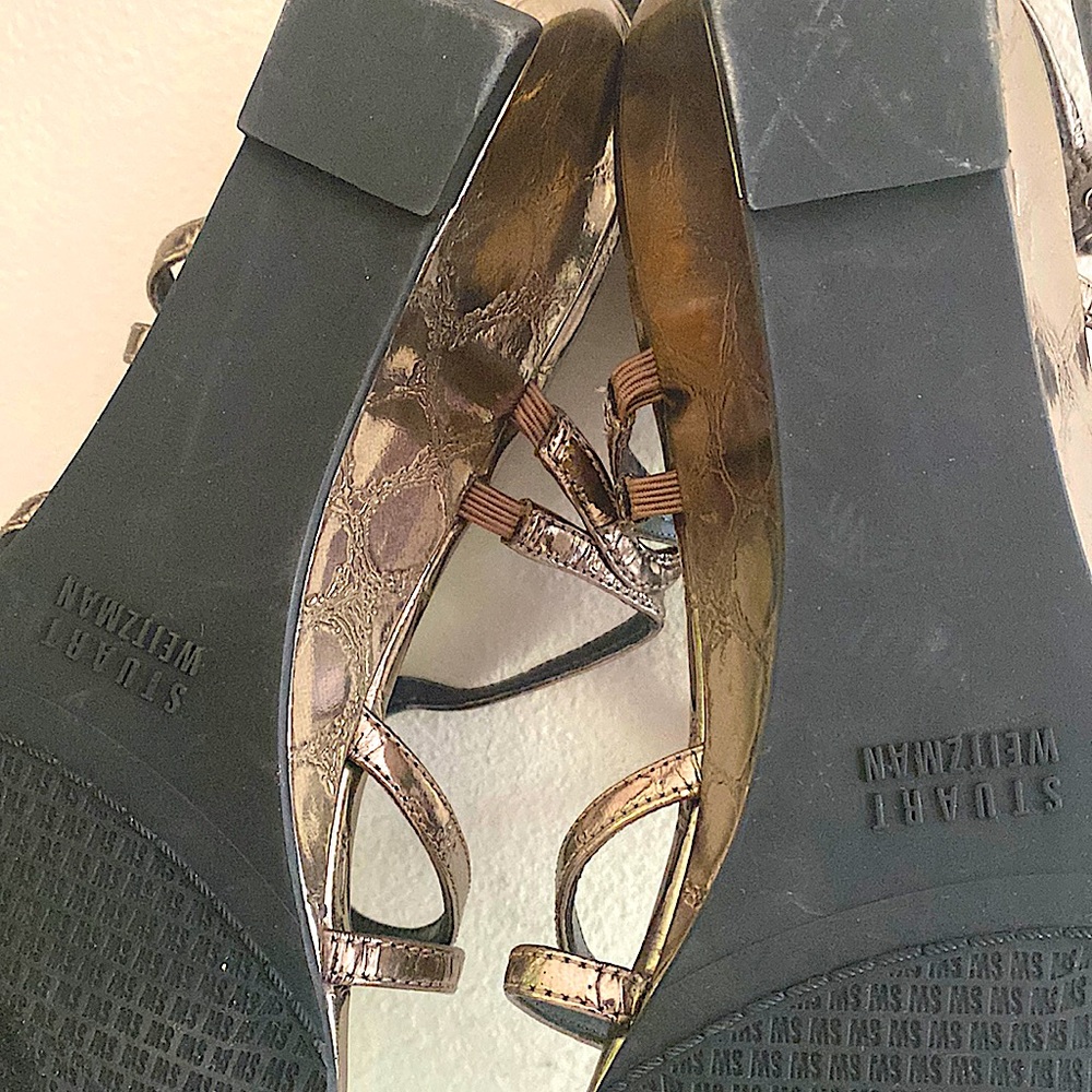 Stuart Weitzman Nuts bronze low strappy wedge Sandals Size 8 - Picture 10 of 10